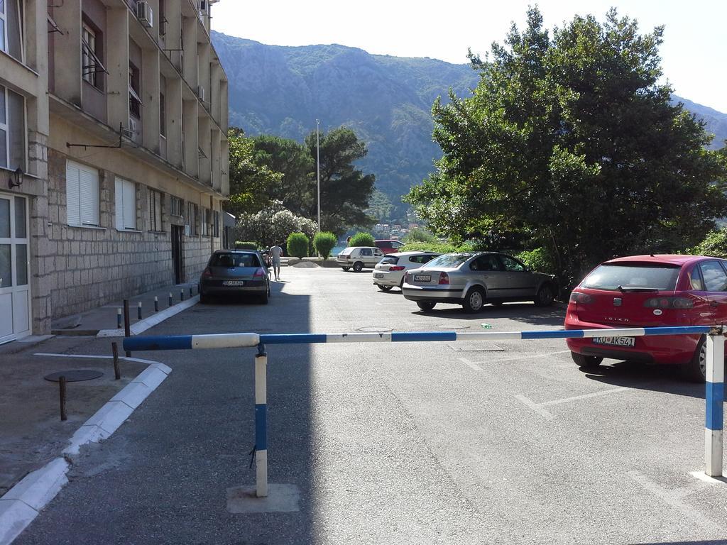 Apartment Todor Kotor Buitenkant foto